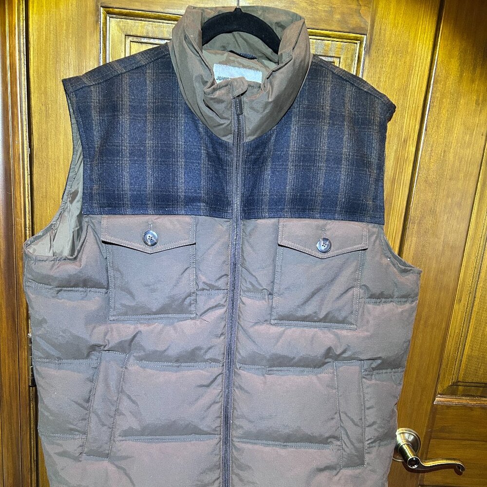 Johnston & Murphy Vest